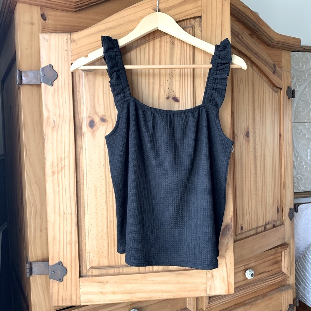 RW&CO Black Sleeveless Top